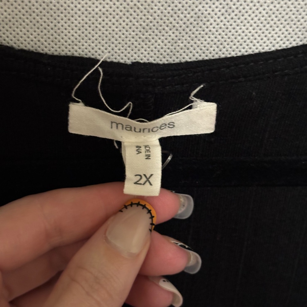 Maurices Classic Black Blouse - Picture 3 of 4